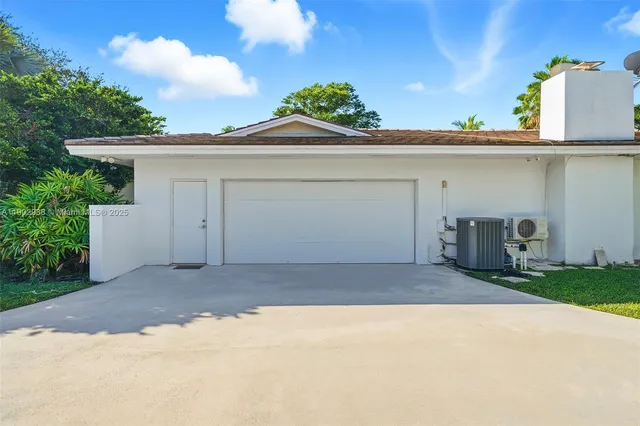 $3,999,000 | 13150 Southwest 69th Avenue, Pinecrest, FL 33156