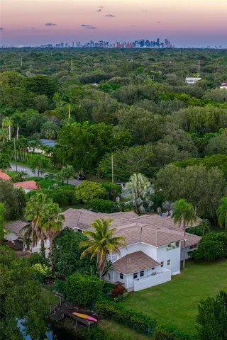 $3,999,000 | 13150 Southwest 69th Avenue, Pinecrest, FL 33156