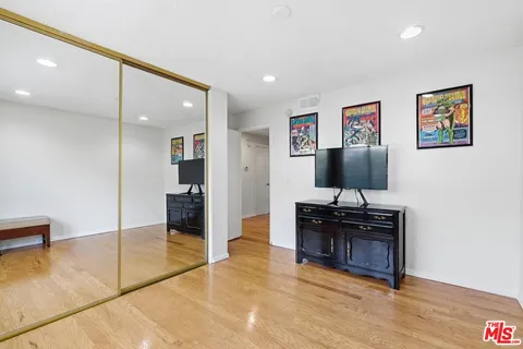 $465,000 | 15155 Sherman Way, Unit 47, Van Nuys, CA 91405