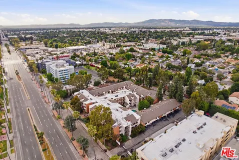 $465,000 | 15155 Sherman Way, Unit 47, Van Nuys, CA 91405