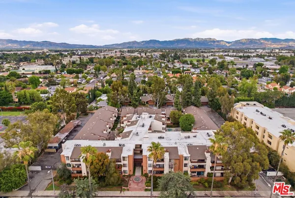 $479,990 | 15155 Sherman Way, Unit 47, Van Nuys, CA 91405