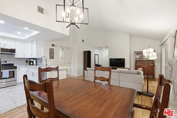 $479,990 | 15155 Sherman Way, Unit 47, Van Nuys, CA 91405