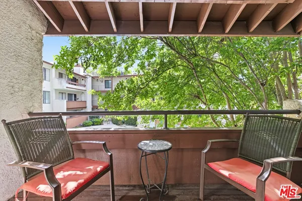 $479,990 | 15155 Sherman Way, Unit 47, Van Nuys, CA 91405