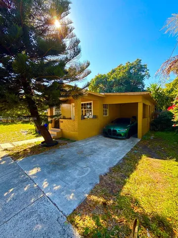 $499,999 | 1100 North 24th Avenue, Hollywood, FL 33020