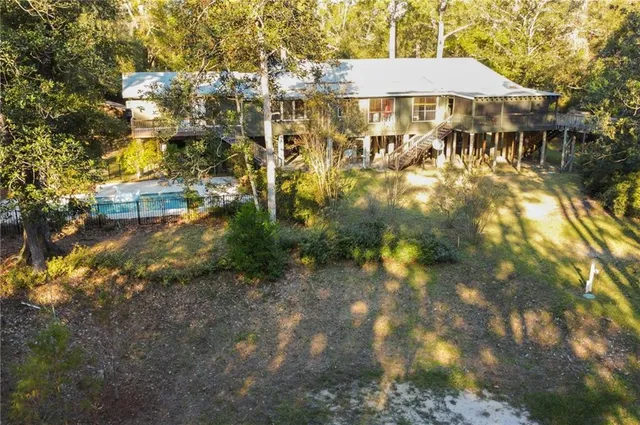 $695,000 | 20490 Johnsen Crossing, Covington, LA 70435