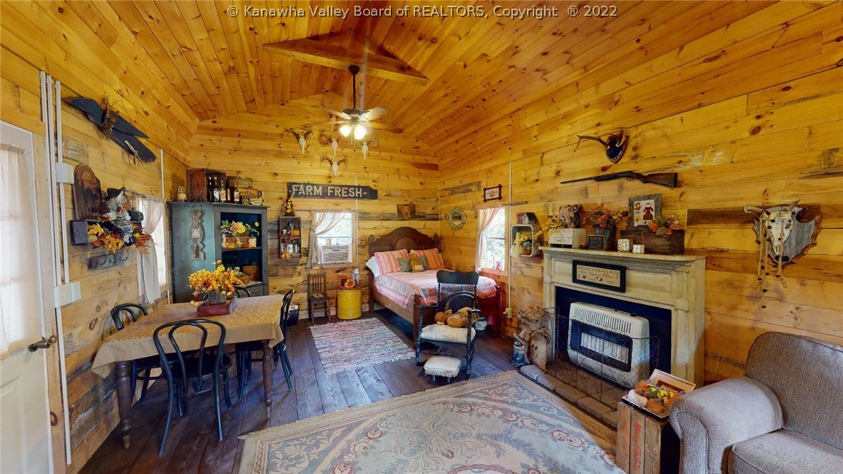 348 Country Road Salt Rock, WV 25559 - Photo 30 of 39 Gallery Image 30