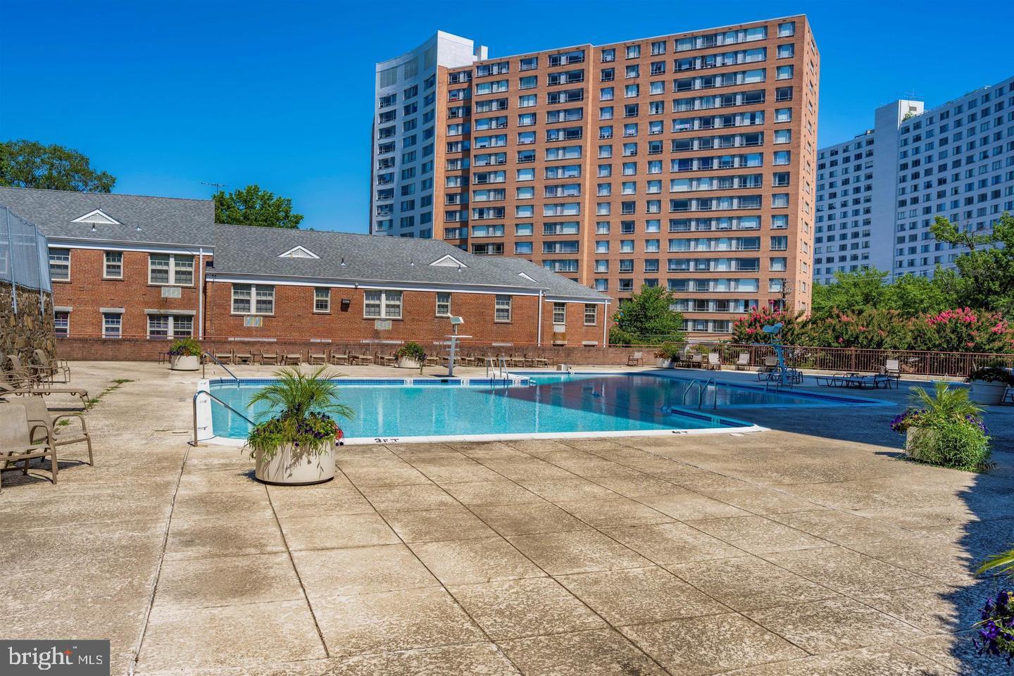 1220 Blair Mill Road, Unit 602 Silver Spring, MD 20910 - Photo 17 of 28 Pool and Sun Deck
