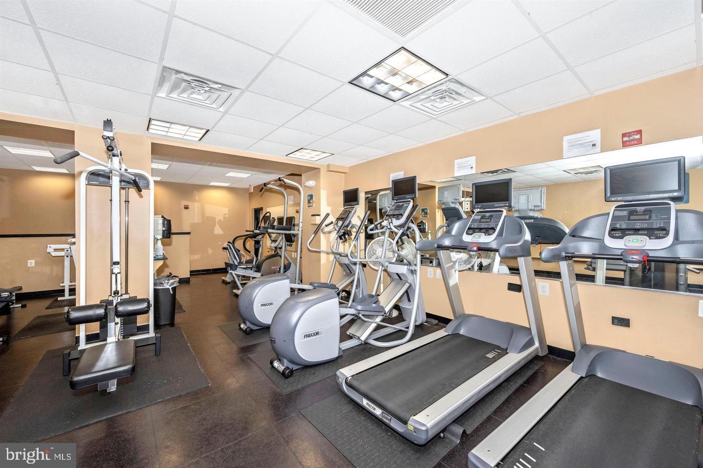 1220 Blair Mill Road, Unit 602 Silver Spring, MD 20910 - Photo 20 of 28 Cardio!