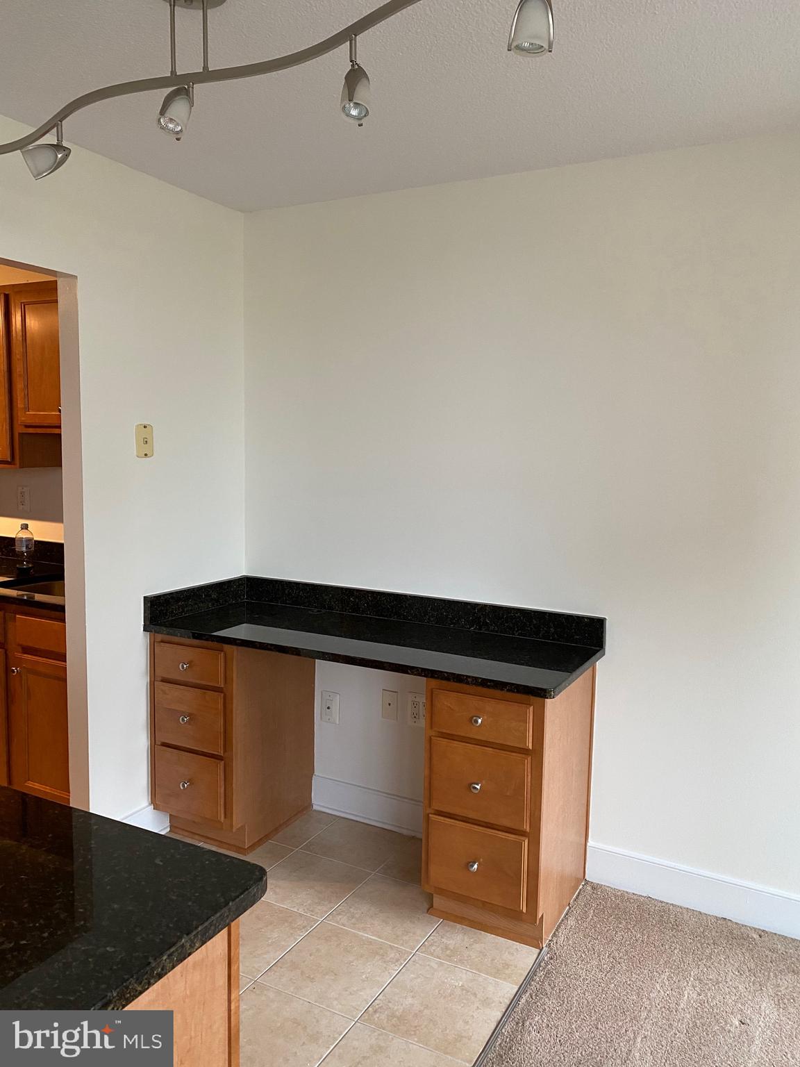 1220 Blair Mill Road, Unit 602 Silver Spring, MD 20910 - Photo 7 of 28 Built in desk for home office
