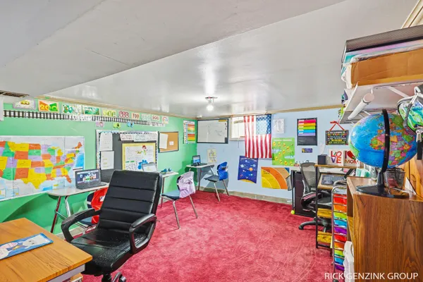 $279,000 | 614 West High Street, Bangor, MI 49013