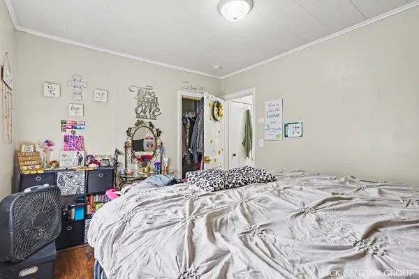 $279,000 | 614 West High Street, Bangor, MI 49013