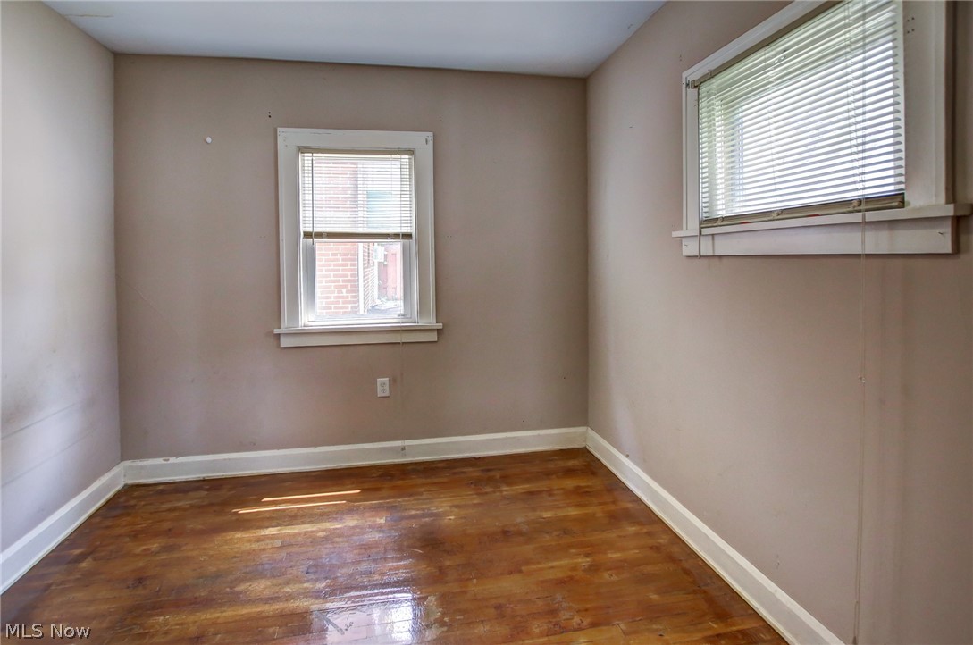 4568 Broadview Road Cleveland, OH 44109 - Photo 22 of 30
