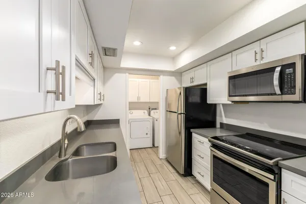 $299,000 | 5966 West Augusta Avenue, Glendale, AZ 85301