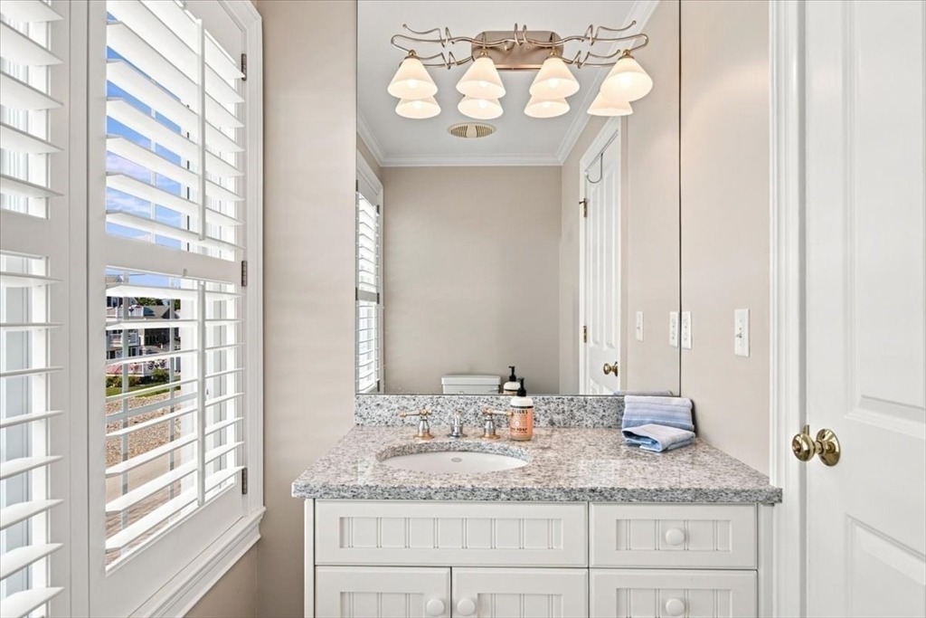 2 Cliff Road South Scituate, MA 02050 - Photo 27 of 40 Gallery Image 27
