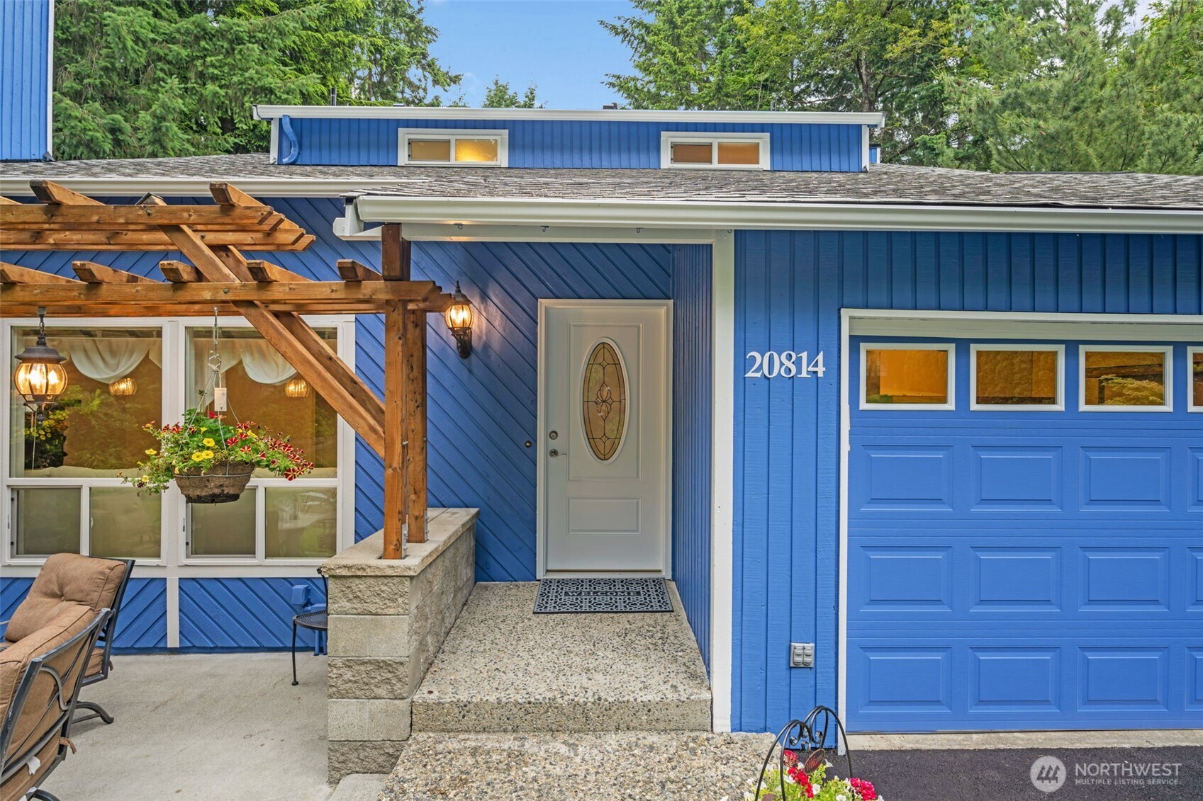 20814 28th Avenue Southeast Bothell, WA 98021 - Photo 2 of 34
