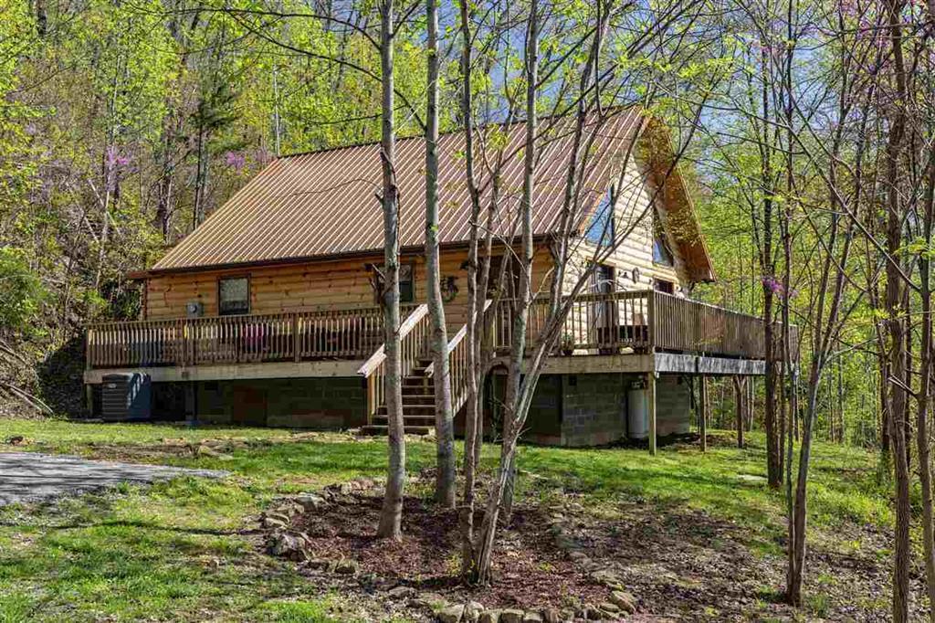 1351 Sussex Road Dayton, TN 37321 - Photo 1 of 29 1