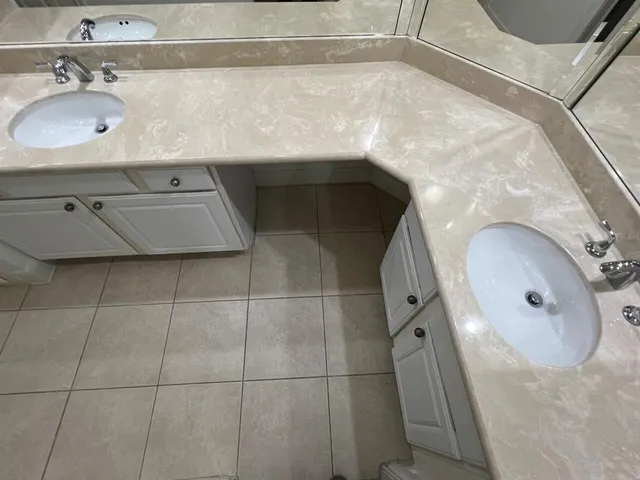 $1,750 | 7701 Rialto Boulevard, Unit 1232, Austin, TX 78735