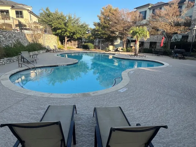 $1,750 | 7701 Rialto Boulevard, Unit 1232, Austin, TX 78735