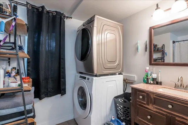 $389,000 | 80 Cobb Road, Camden, ME 04843