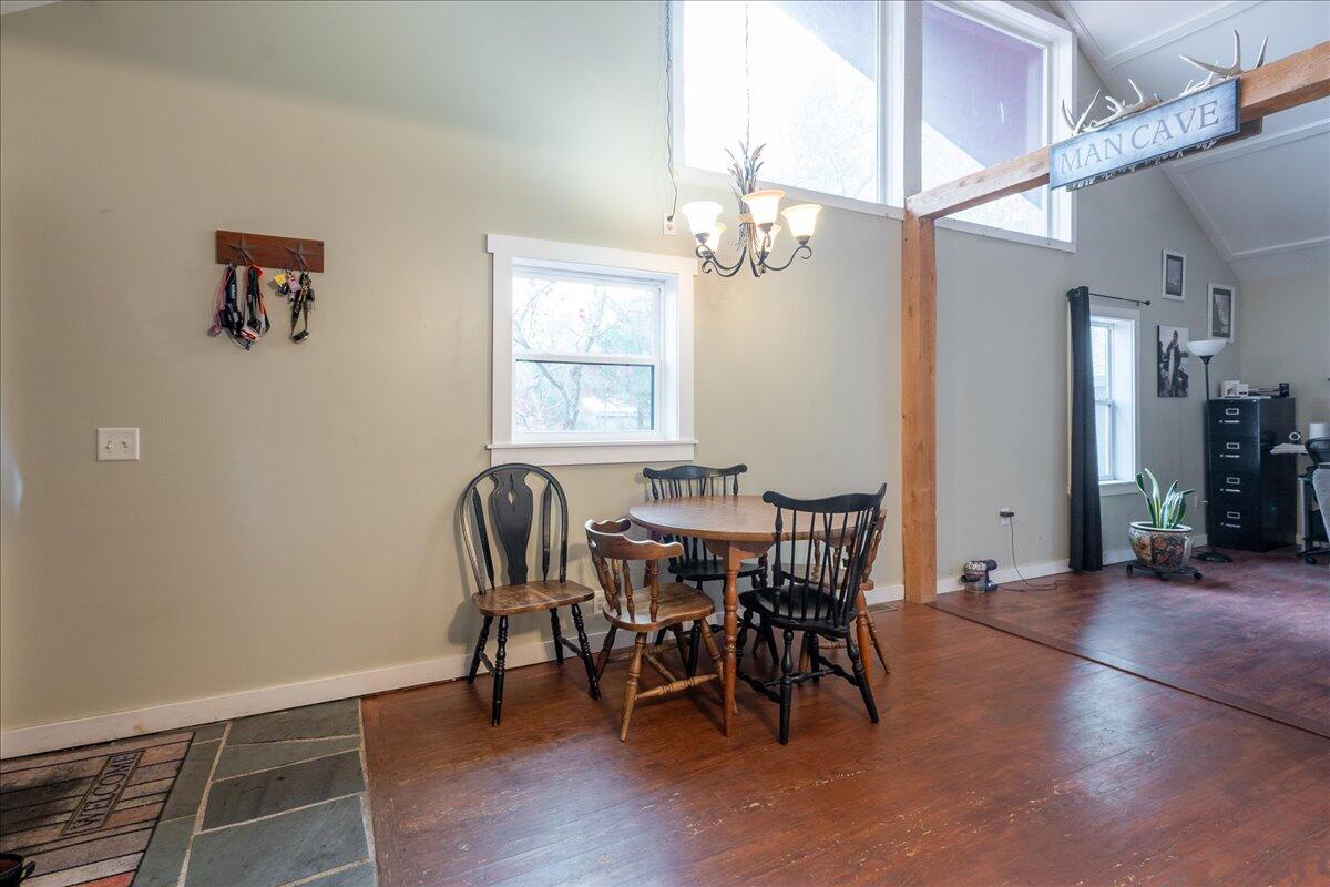 80 Cobb Road Camden, ME 04843 - Photo 8 of 30 dinning