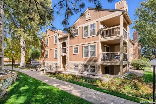 $300,000 | 10950 West Florida Avenue, Unit 304, Lakewood, CO 80232