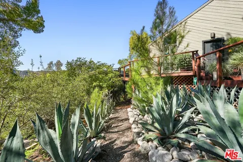 $1,499,000 | 2158 Topanga Skyline Drive, Topanga, CA 90290