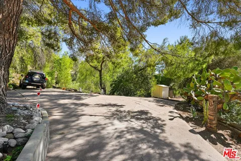 $1,499,000 | 2158 Topanga Skyline Drive, Topanga, CA 90290
