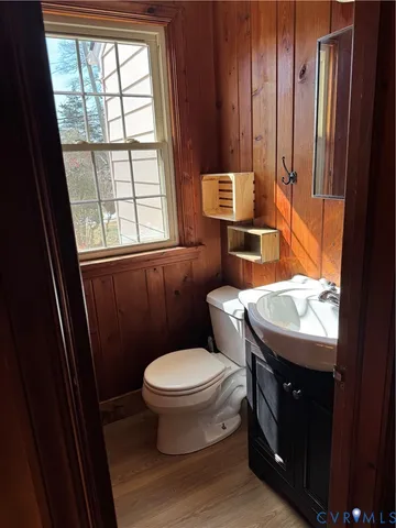 $340,000 | 7803 Hermitage Road, Henrico, VA 23228