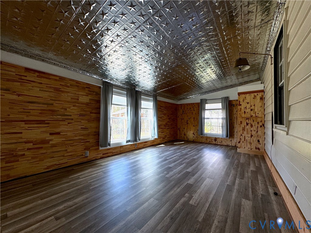 7803 Hermitage Road Henrico, VA 23228 - Photo 20 of 34