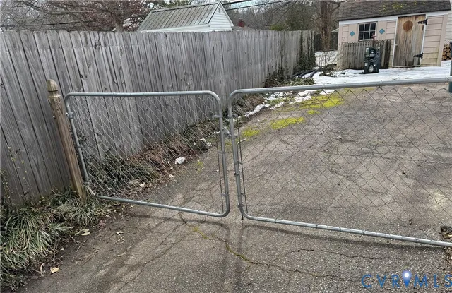 $340,000 | 7803 Hermitage Road, Henrico, VA 23228