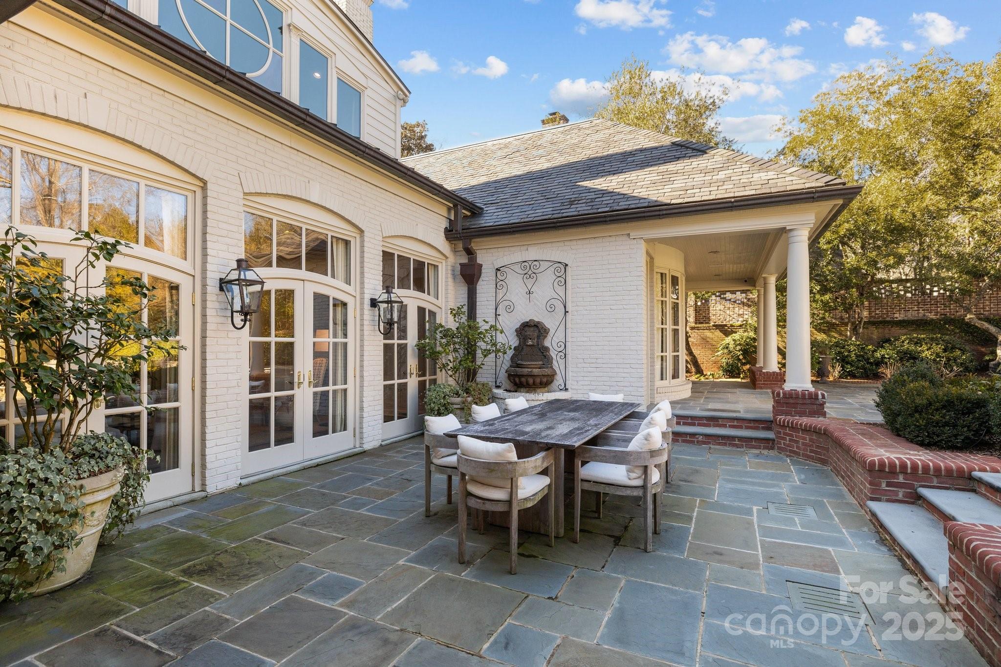 413 Eastover Road Charlotte, NC 28207 - Photo 34 of 42