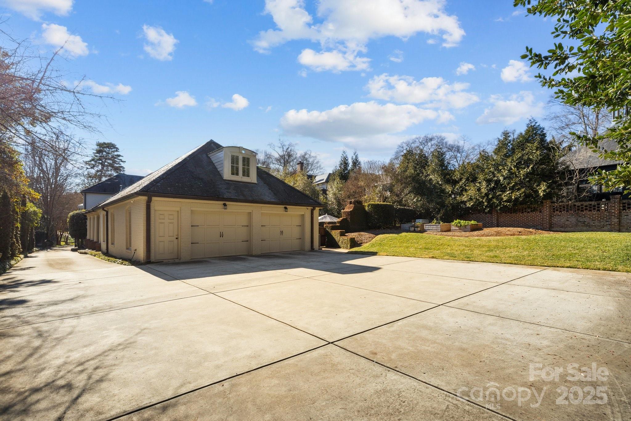 413 Eastover Road Charlotte, NC 28207 - Photo 41 of 42