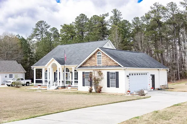 $394,900 | 120 Copper Creek Drive, LaGrange, GA 30240