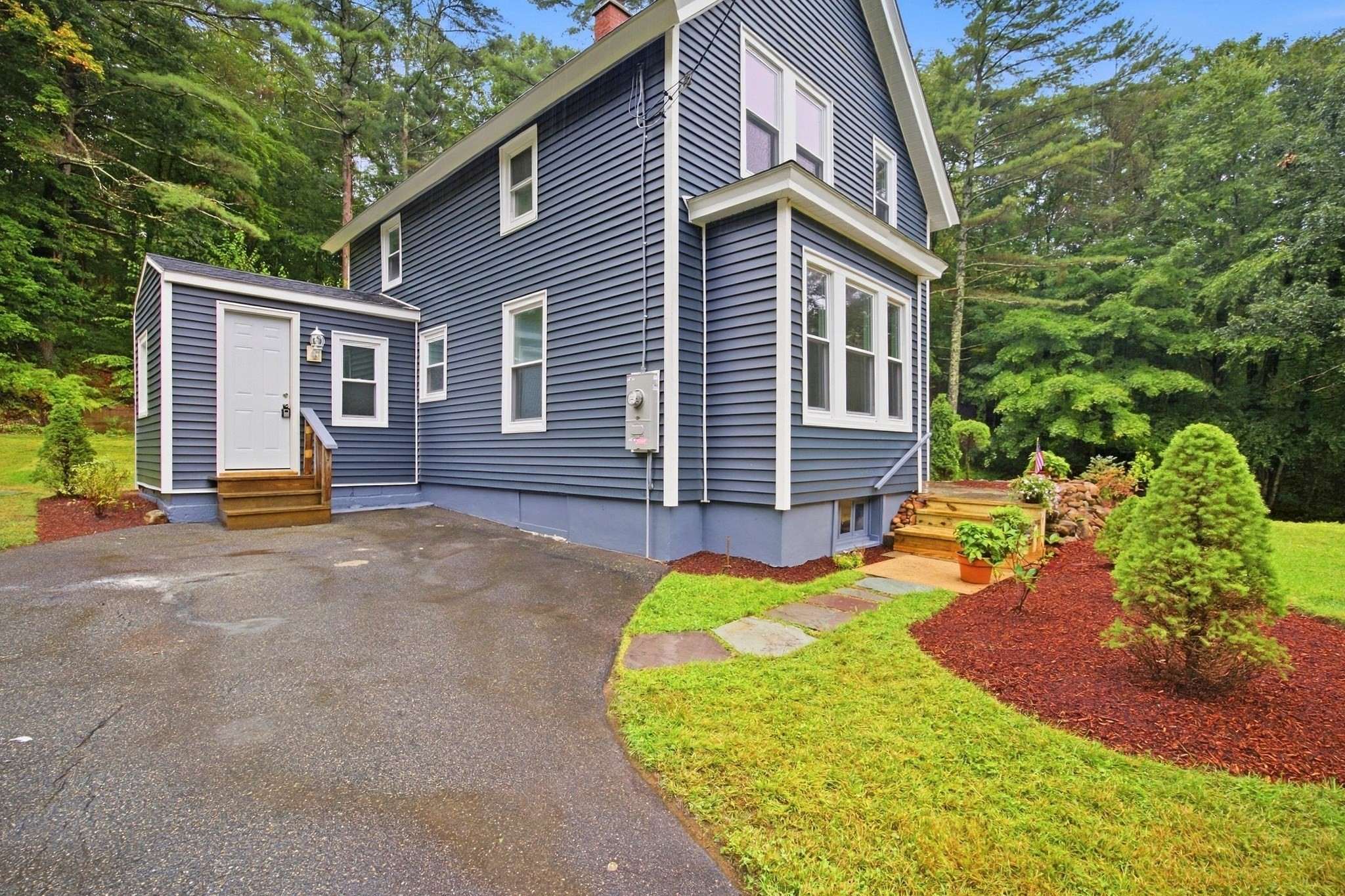 583 Main Street Warren, MA 01083 - Photo 31 of 39 Gallery Image 31