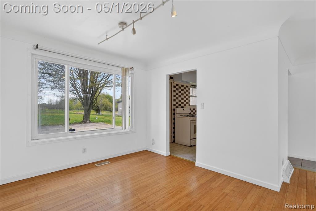 5457 East Frances Road Mount Morris, MI 48458 - Photo 12 of 42