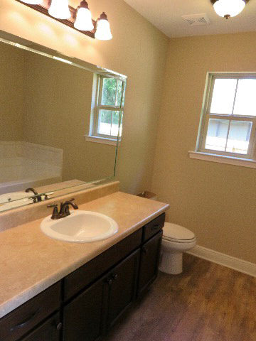 1365 Majesty Loop Foley, AL 36535 - Photo 9 of 10
