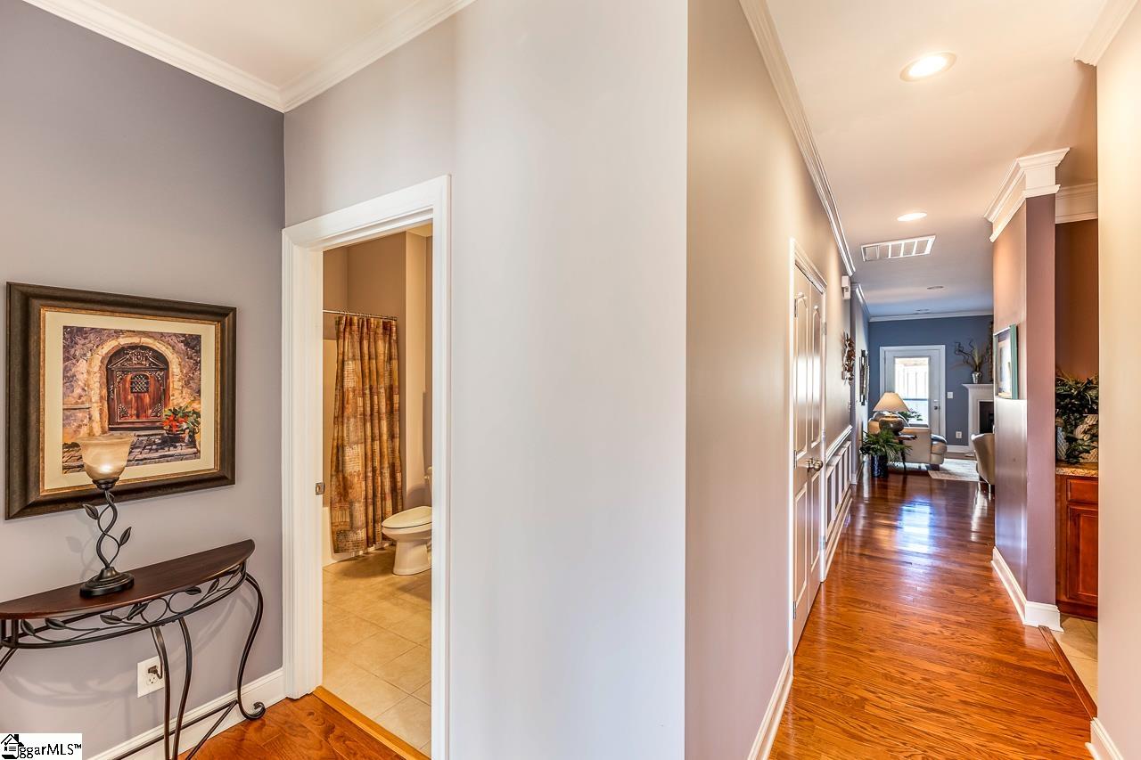 244 Louisville Drive Greenville, SC 29607 - Photo 2 of 35