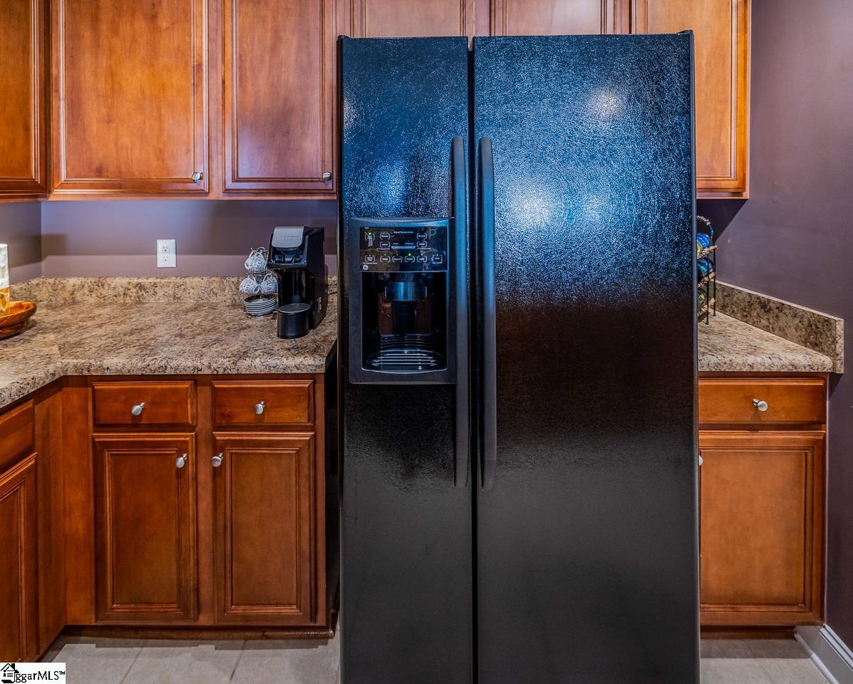 244 Louisville Drive Greenville, SC 29607 - Photo 9 of 35