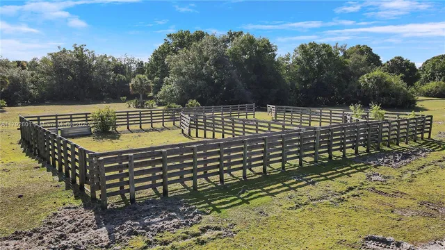 $15,000,000 | 26714 Martin Highway, Okeechobee, FL 34974