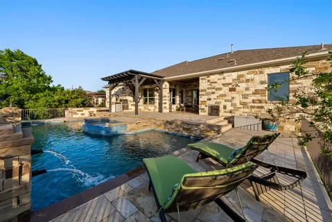$1,195,000 | 324 Duffy Lane, Austin, TX 78738