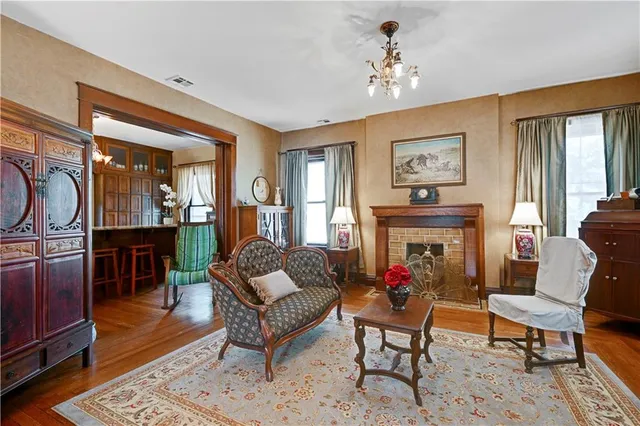 $410,000 | 221 West Front Street, Bonner Springs, KS 66012