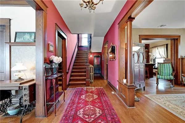 $389,900 | 221 West Front Street, Bonner Springs, KS 66012