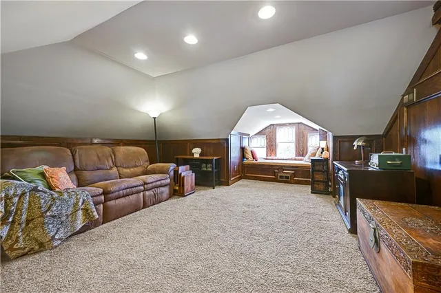 $410,000 | 221 West Front Street, Bonner Springs, KS 66012