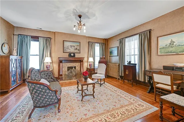 $410,000 | 221 West Front Street, Bonner Springs, KS 66012