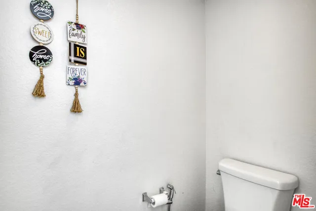 $550,000 | 37443 Yorkshire Drive, Palmdale, CA 93550