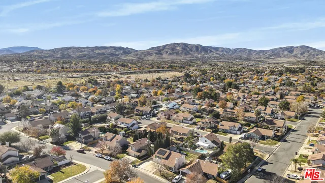 $550,000 | 37443 Yorkshire Drive, Palmdale, CA 93550