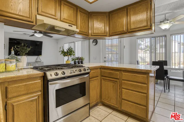 $550,000 | 37443 Yorkshire Drive, Palmdale, CA 93550