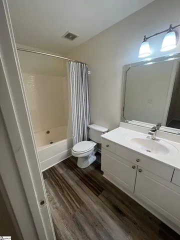 $1,900 | 377 Still Water Circle, Boiling Springs, SC 29316