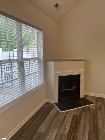 $1,900 | 377 Still Water Circle, Boiling Springs, SC 29316