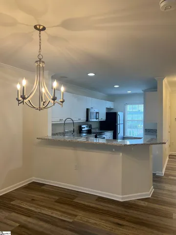 $1,900 | 377 Still Water Circle, Boiling Springs, SC 29316